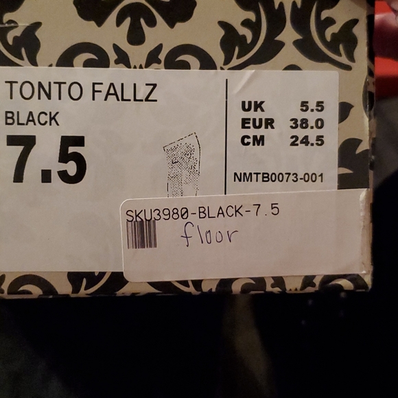 NIB Naughty Monkey Suede 7.5 Over-the-Knee Boots - Picture 9 of 14